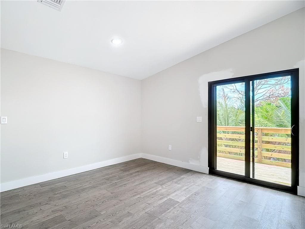 2505 Storter Ave, Naples, FL 34112-14