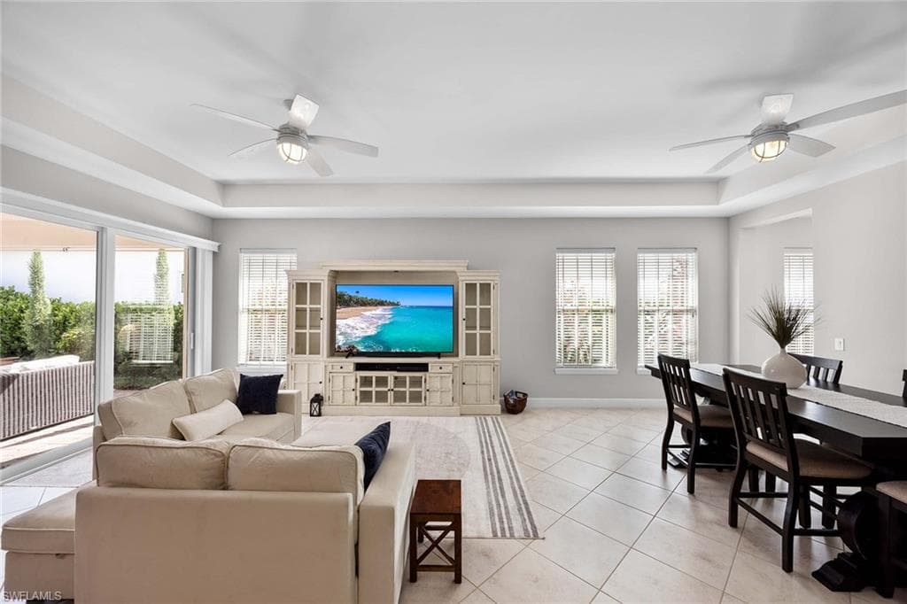 14151 Nautica Ct, Naples, FL 34114-13