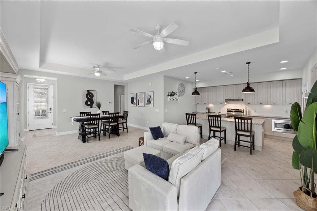 14151 Nautica Ct, Naples, FL 34114-17