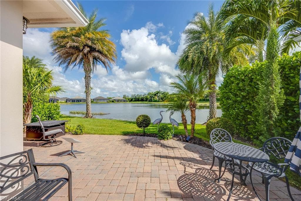 14151 Nautica Ct, Naples, FL 34114-33