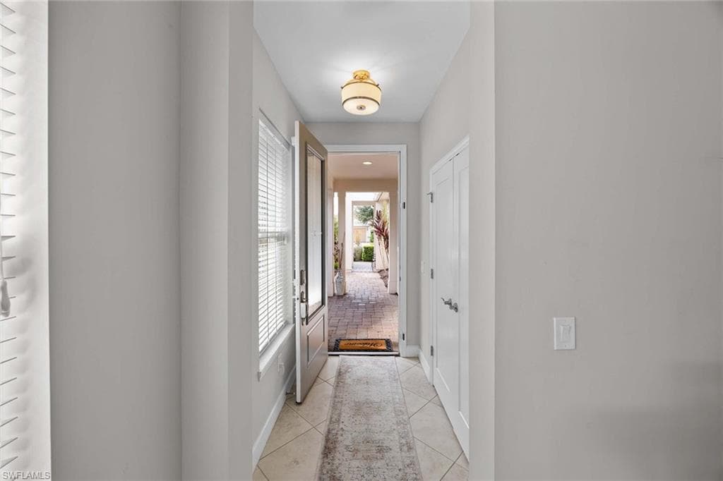 14151 Nautica Ct, Naples, FL 34114-8
