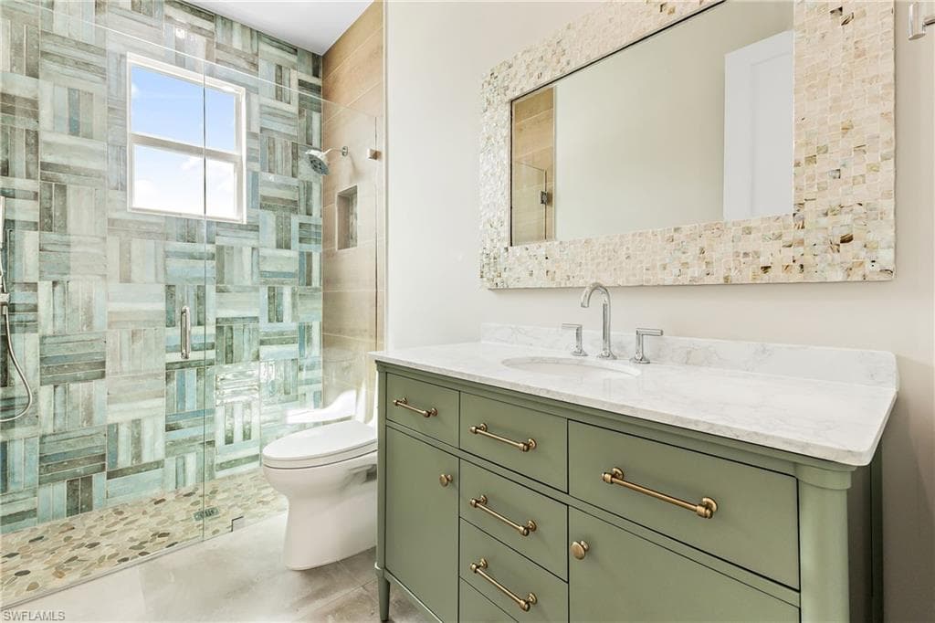 1415 13th Ave N, Naples, FL 34102-21