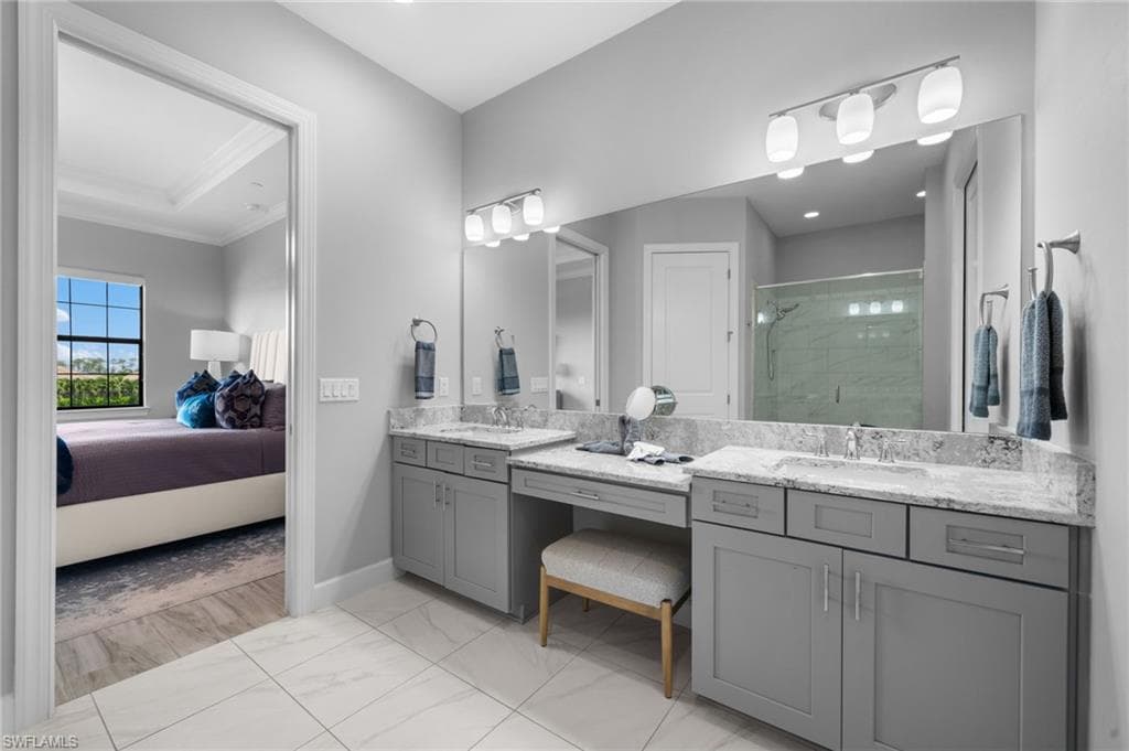 9673 Montelanico Loop 202, Naples, FL 34119-27