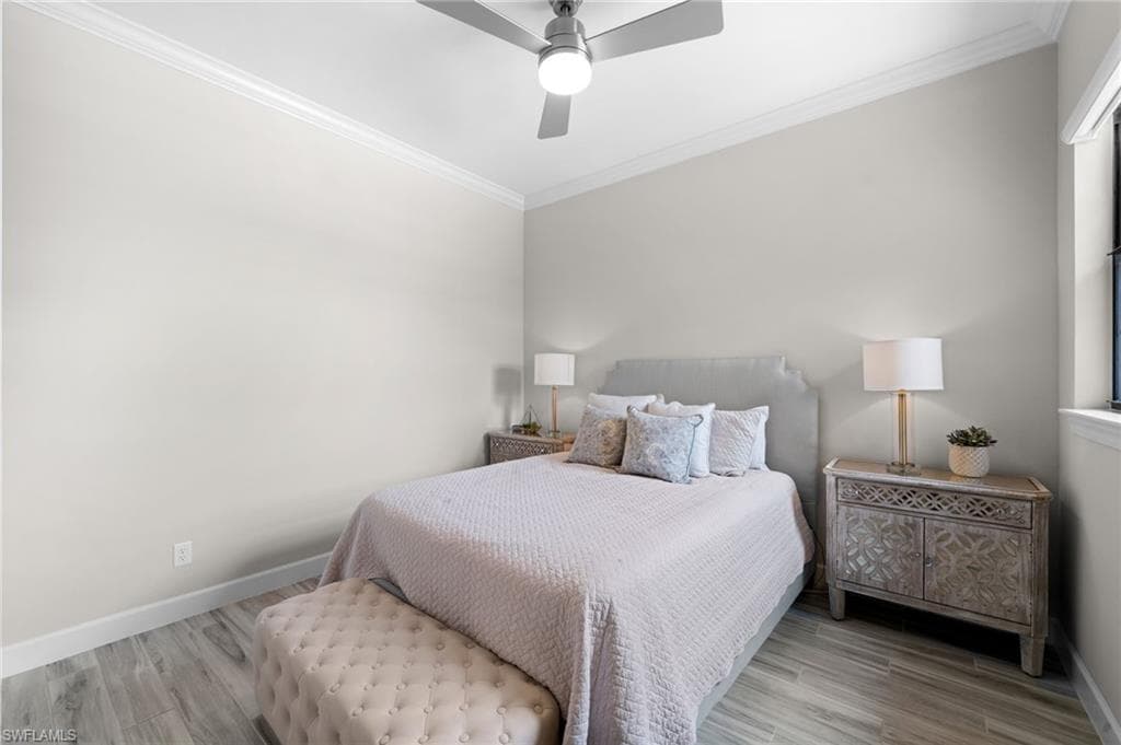 9673 Montelanico Loop 202, Naples, FL 34119-34
