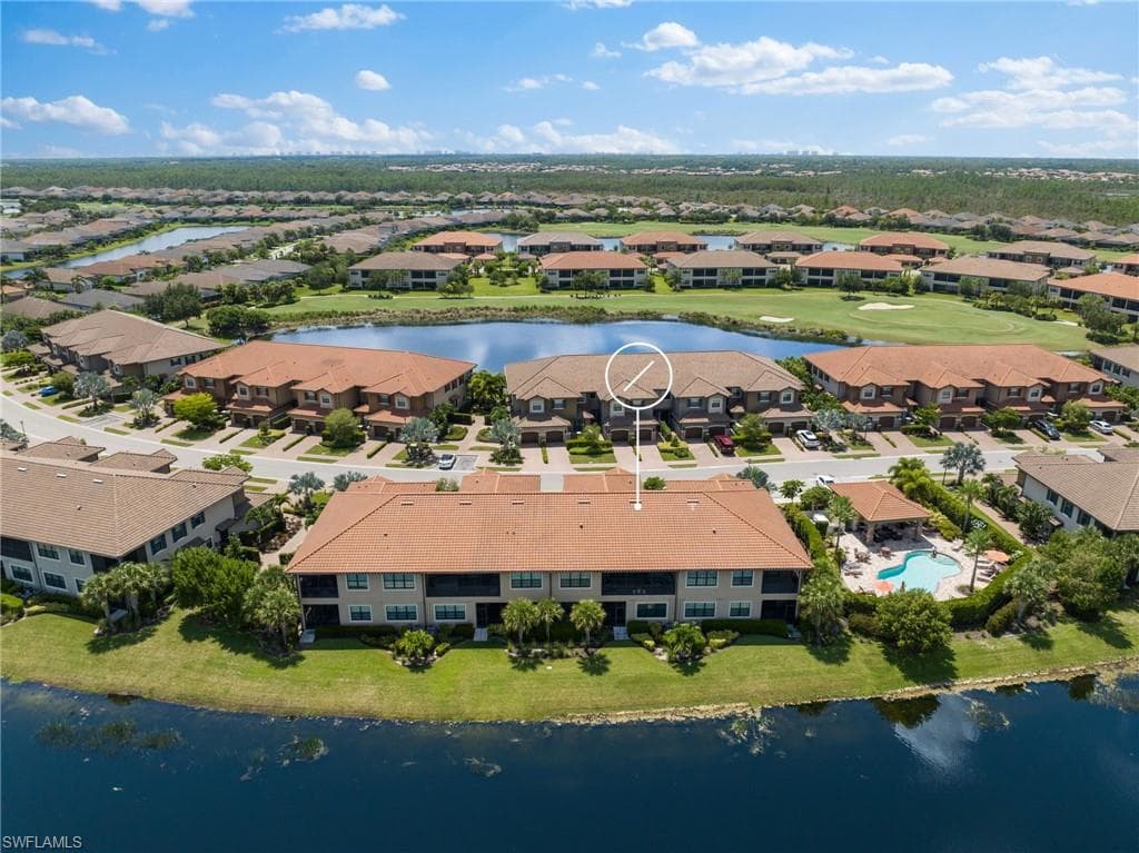 9673 Montelanico Loop 202, Naples, FL 34119-38