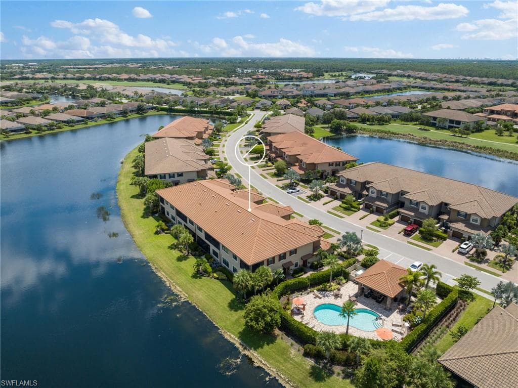 9673 Montelanico Loop 202, Naples, FL 34119-41