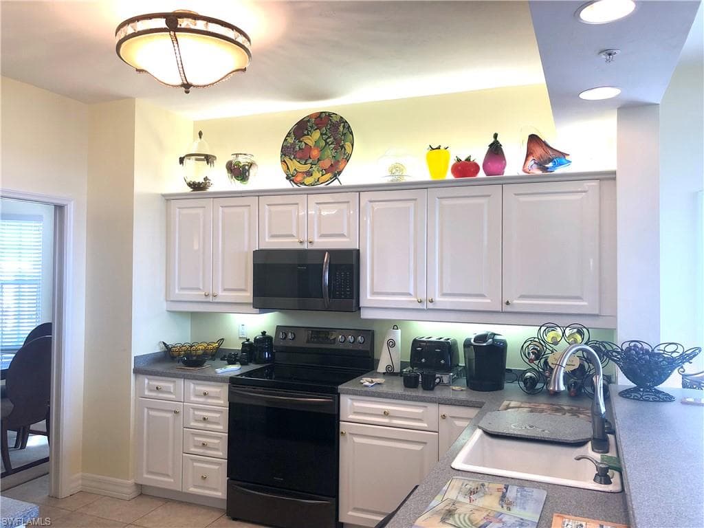 451 Bayfront Pl 5311, Naples, FL 34102-21