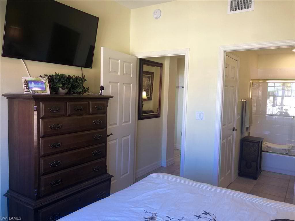451 Bayfront Pl 5311, Naples, FL 34102-33