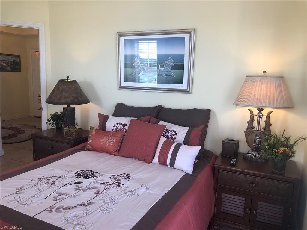 451 Bayfront Pl 5311, Naples, FL 34102-37