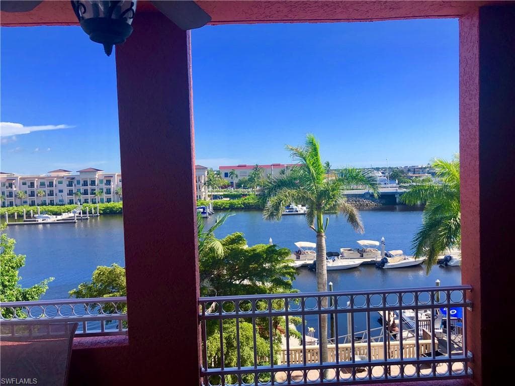 451 Bayfront Pl 5311, Naples, FL 34102-4