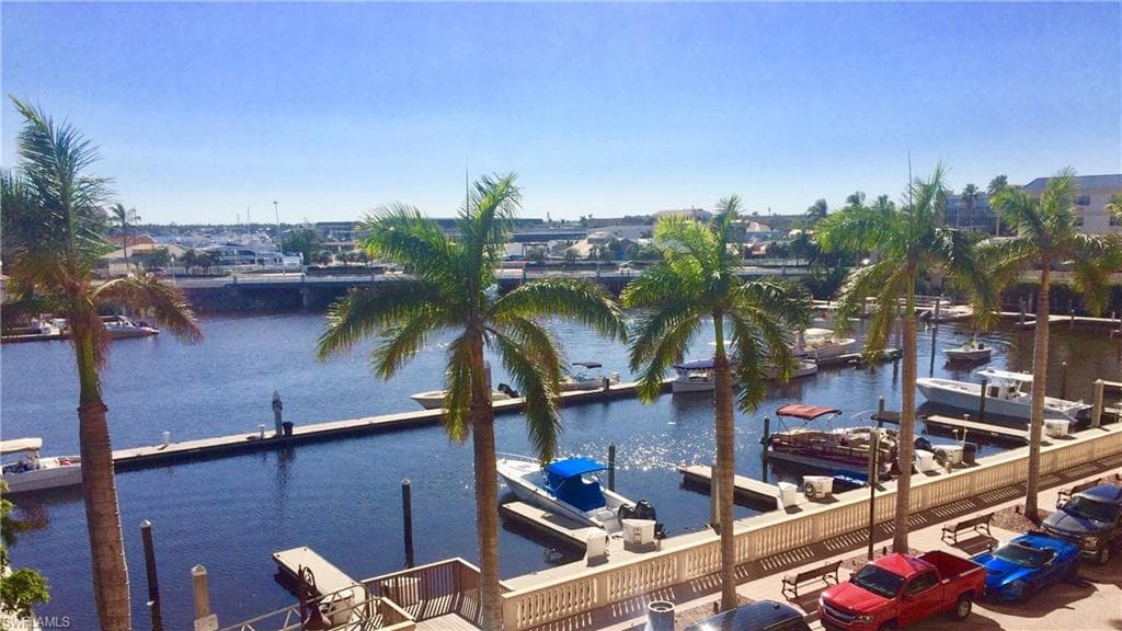 451 Bayfront Pl 5311, Naples, FL 34102-6