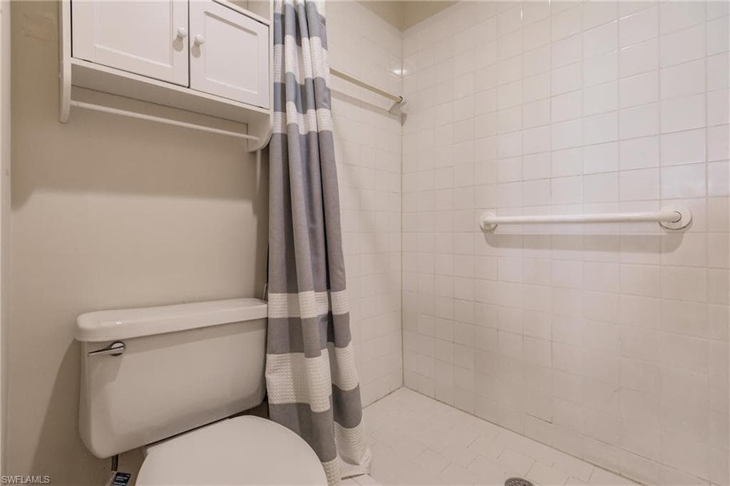 1315 Mainsail Dr 1115, Naples, FL 34114-16