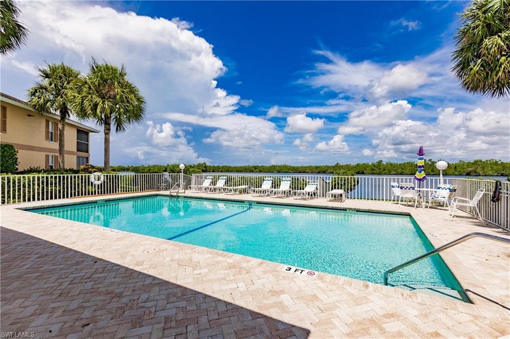 1315 Mainsail Dr 1115, Naples, FL 34114-24