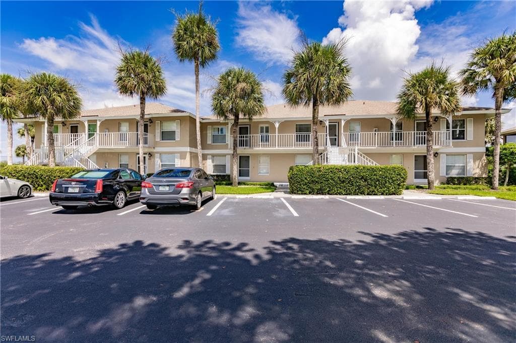 1315 Mainsail Dr 1115, Naples, FL 34114-25