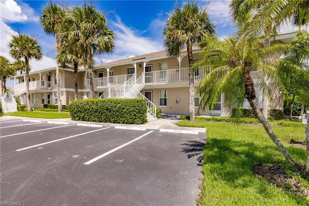 1315 Mainsail Dr 1115, Naples, FL 34114-26