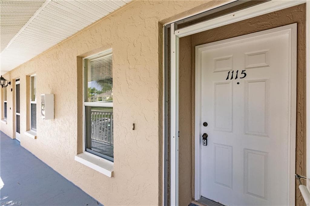1315 Mainsail Dr 1115, Naples, FL 34114-27
