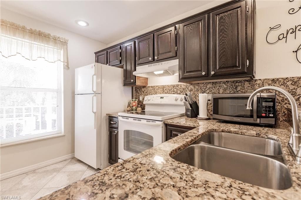1315 Mainsail Dr 1115, Naples, FL 34114-5