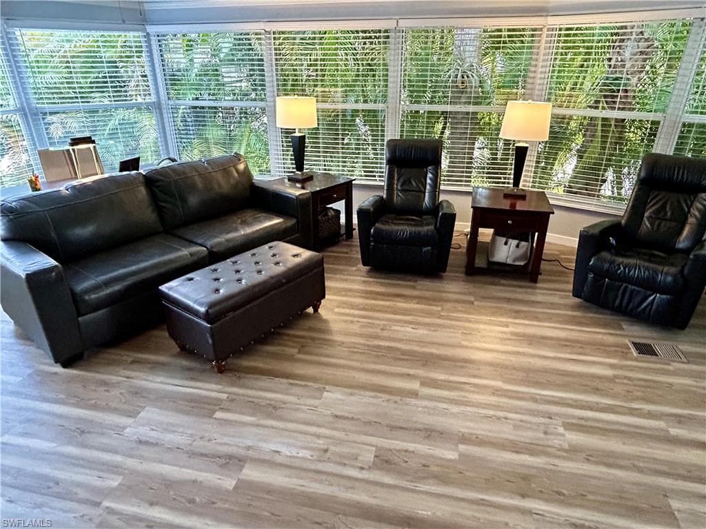 10836 Ani Cir, Estero, FL 33928-10