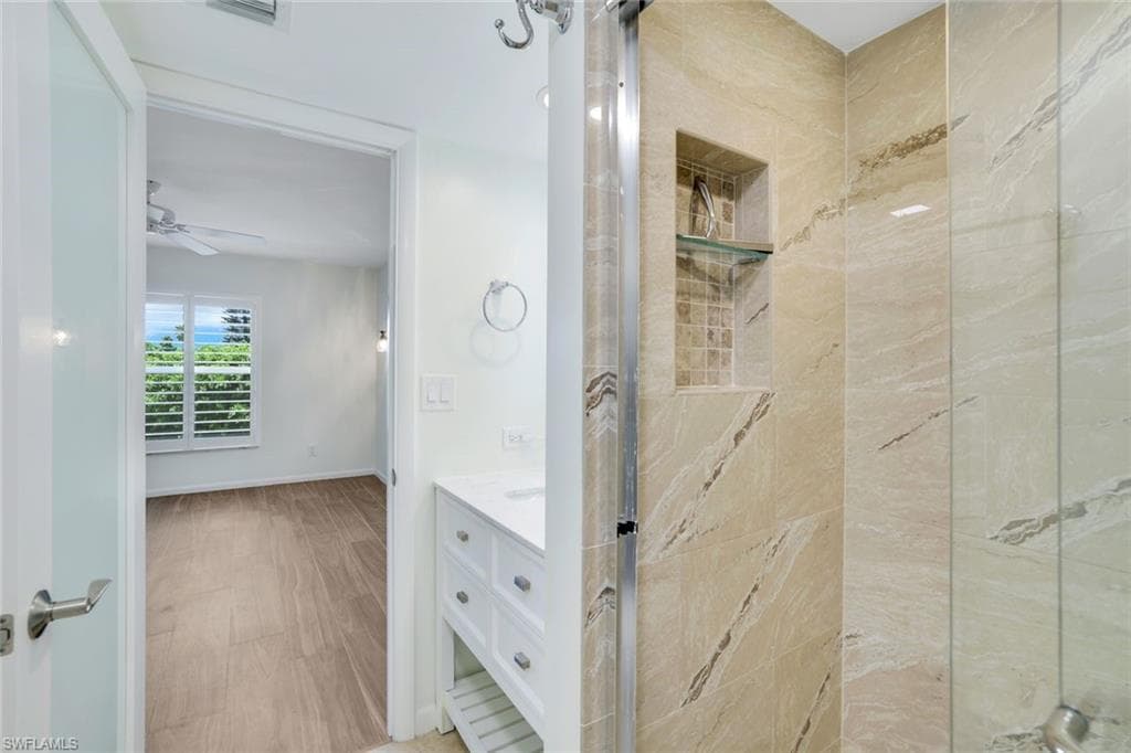 3055 Riviera Dr 306, Naples, FL 34103-22