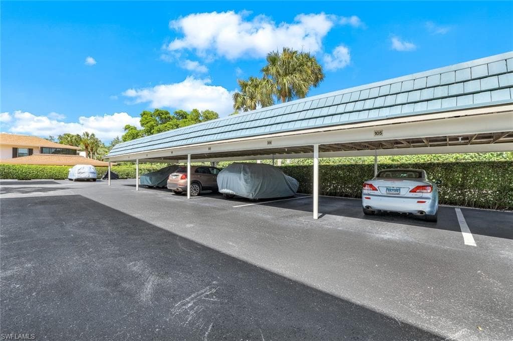 3055 Riviera Dr 306, Naples, FL 34103-30