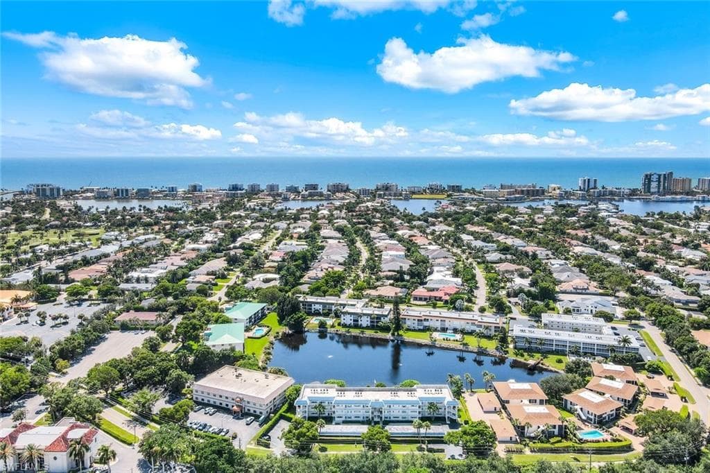 3055 Riviera Dr 306, Naples, FL 34103-35