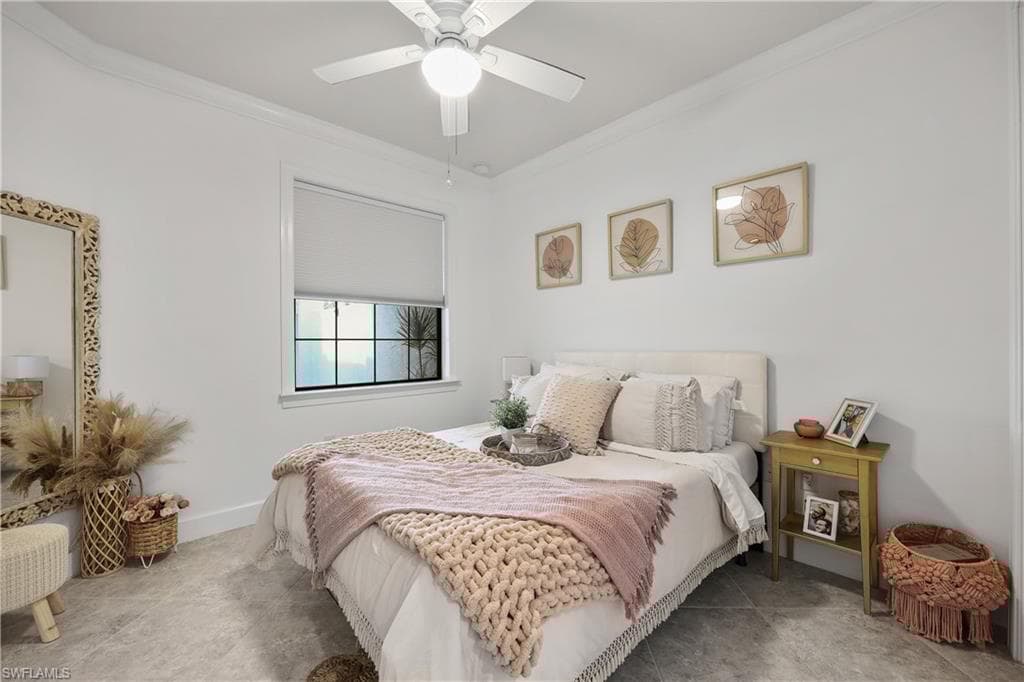7670 Jacaranda Ln, Naples, FL 34114-19