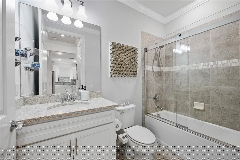 7670 Jacaranda Ln, Naples, FL 34114-21