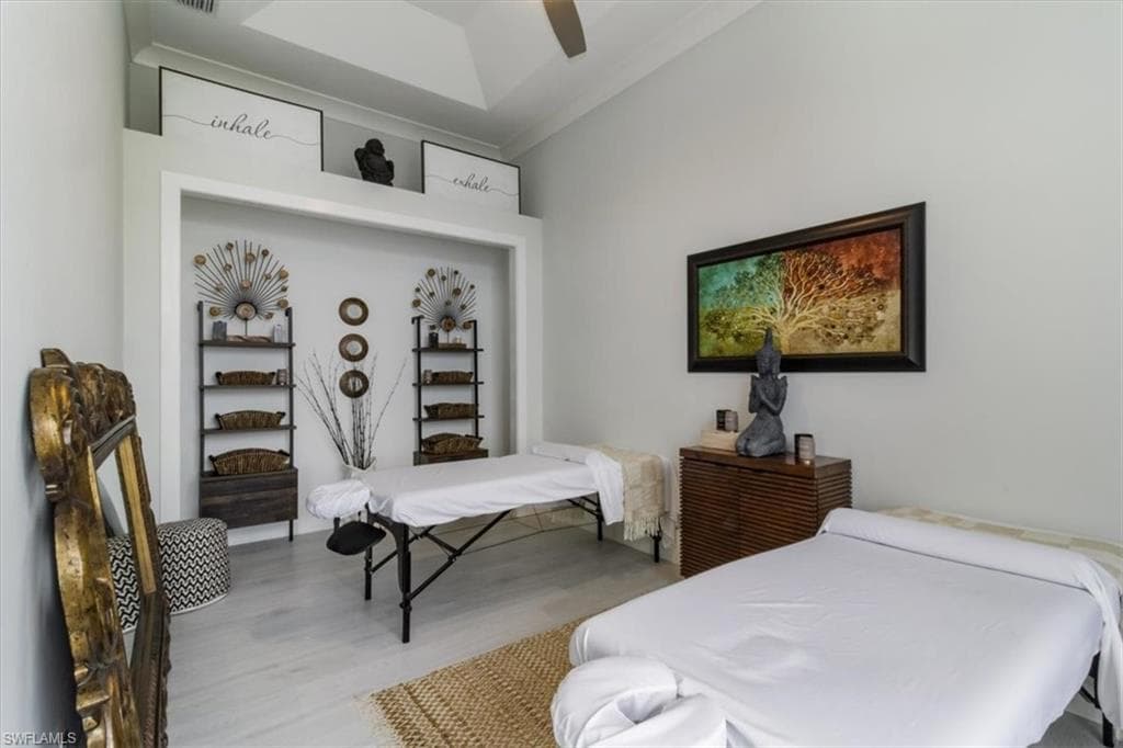 190 Post Ct, Marco Island, FL 34145-13