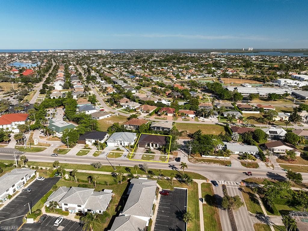 1362 San Marco Rd, Marco Island, FL 34145-32