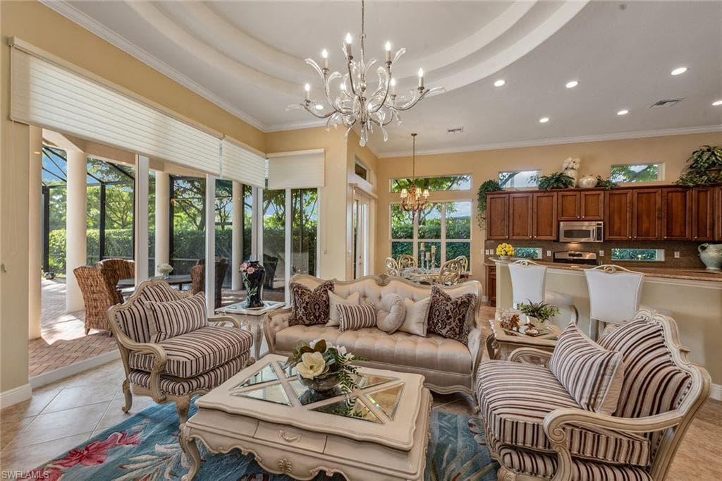 8936 Cherry Oaks Trl, Naples, FL 34114-4