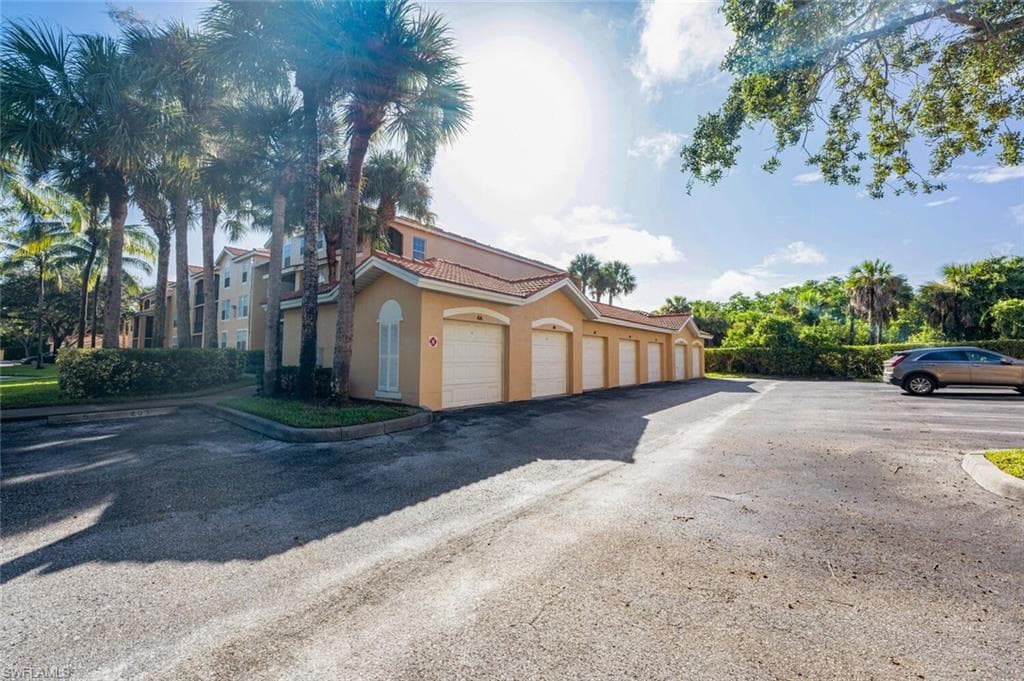 8687 River Homes Ln 4102, Bonita Springs, FL 34135-23