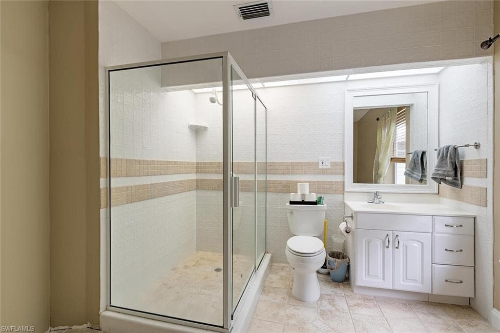 5070 Palmetto Woods Dr, Naples, FL 34119-23
