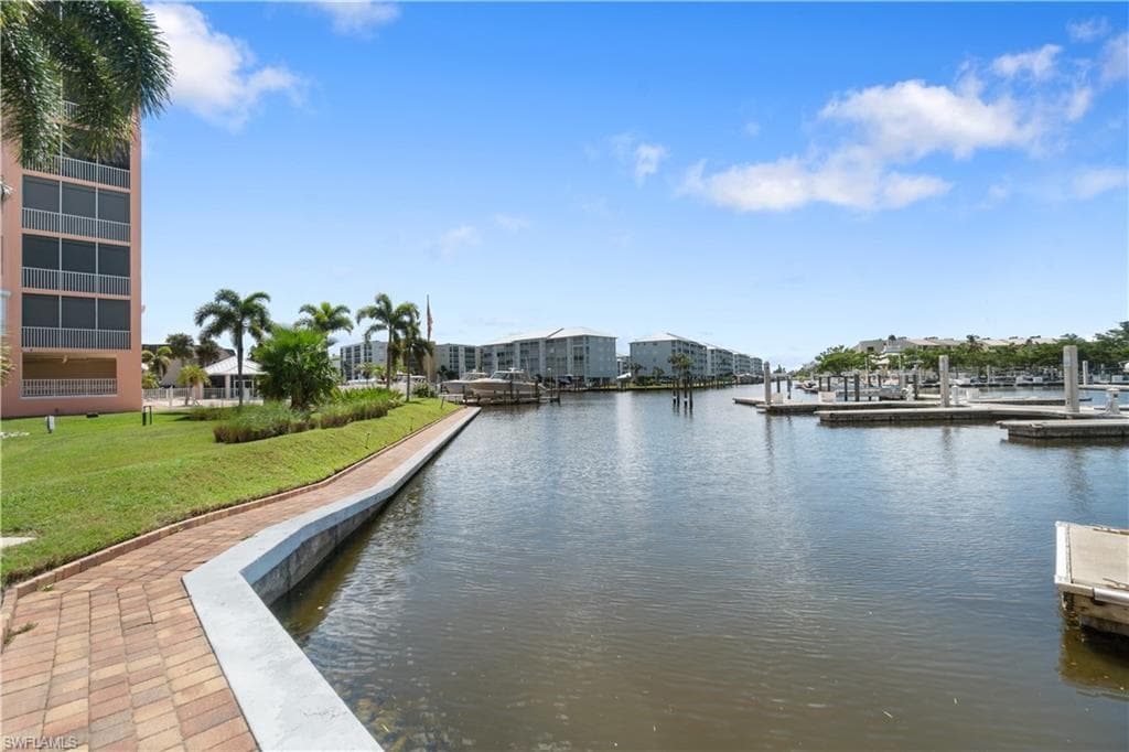 150 Lenell Rd 304, Fort Myers Beach, FL 33931-6