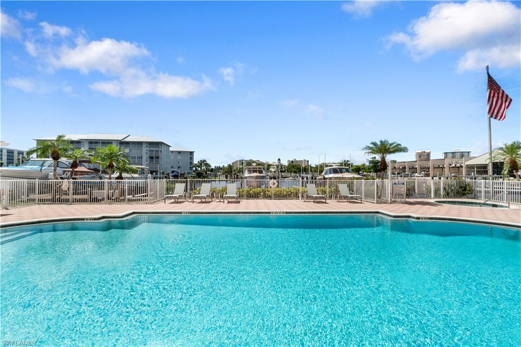 150 Lenell Rd 304, Fort Myers Beach, FL 33931-7
