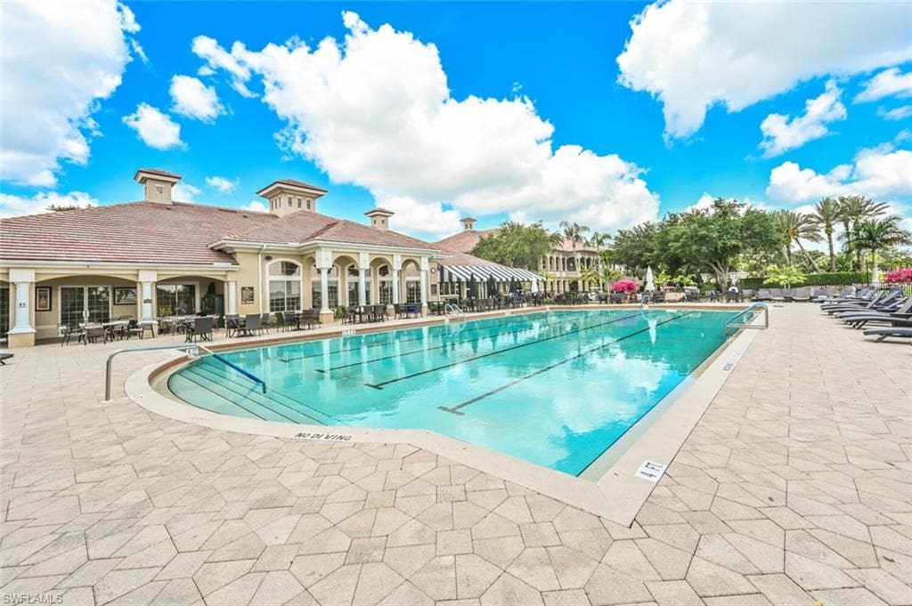 5677 Heron Ln 103, Naples, FL 34110-23