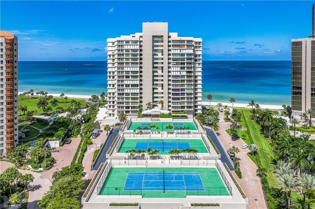 4301 Gulf Shore Blvd N 1702, Naples, FL 34103-22
