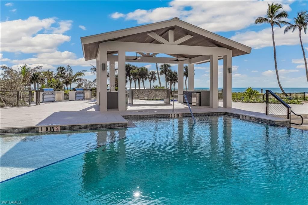 4301 Gulf Shore Blvd N 1702, Naples, FL 34103-25