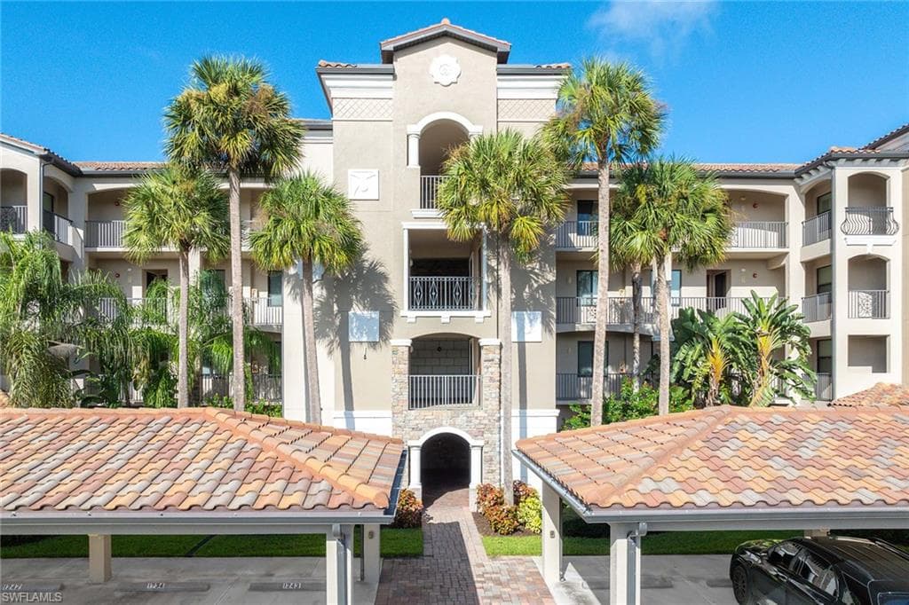 9815 Giaveno Ct 1215, Naples, FL 34113-25