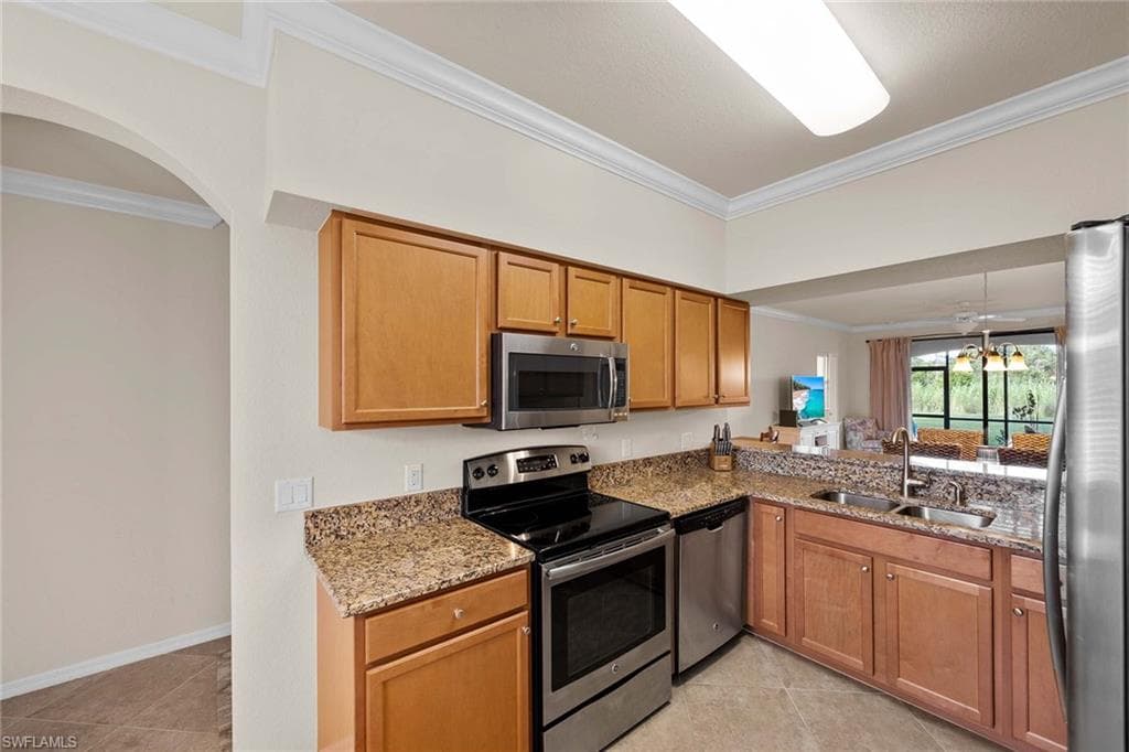 9815 Giaveno Ct 1215, Naples, FL 34113-8