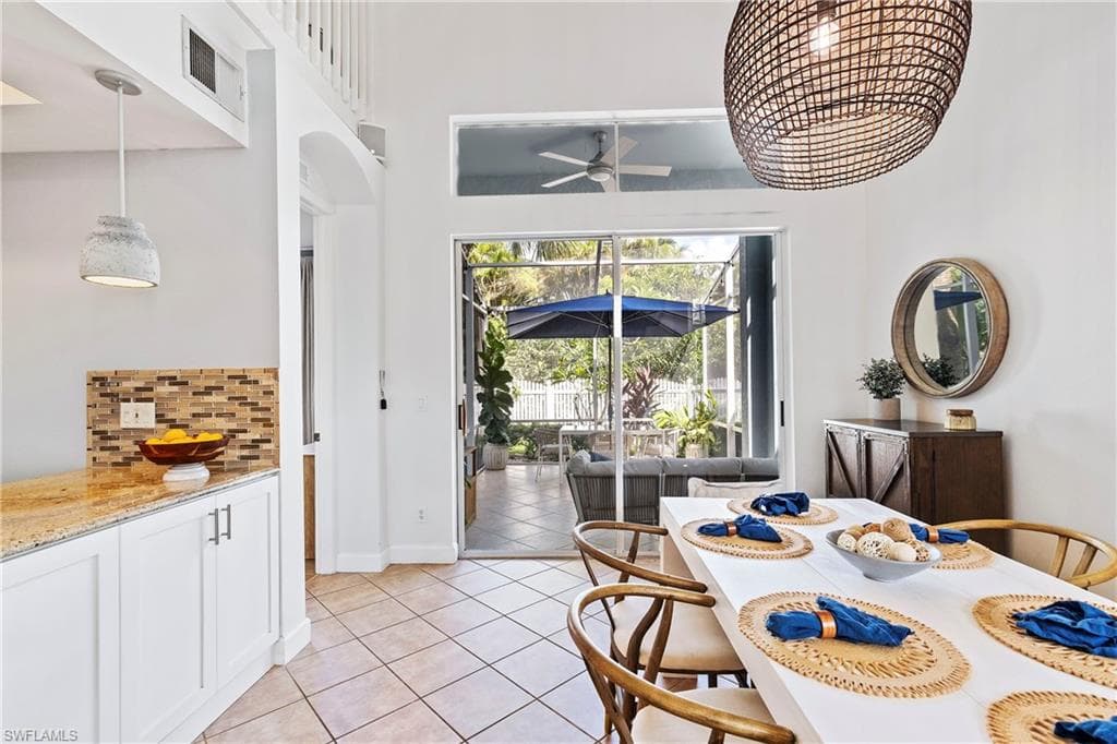 14927 Sterling Oaks Dr, Naples, FL 34110-21