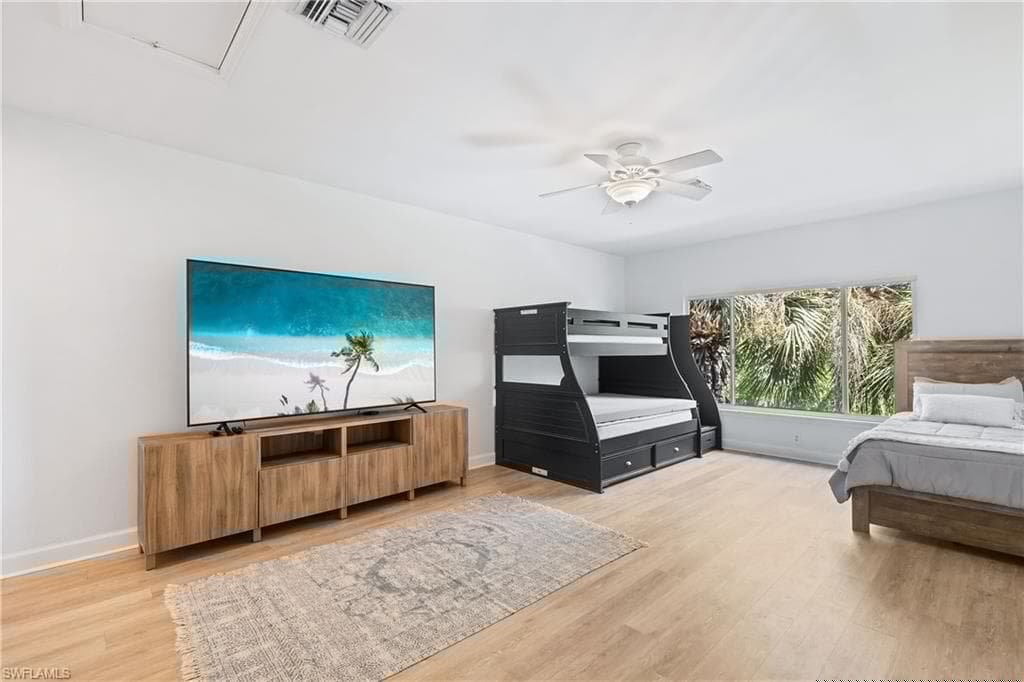 14927 Sterling Oaks Dr, Naples, FL 34110-25