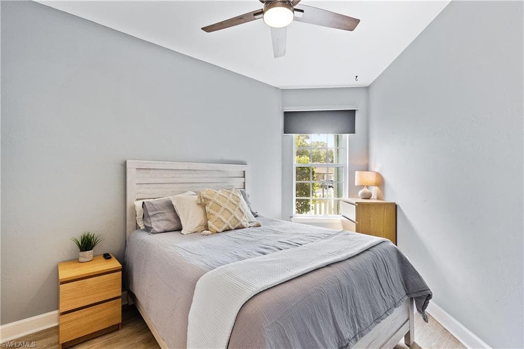 14927 Sterling Oaks Dr, Naples, FL 34110-30