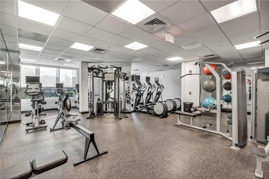 14927 Sterling Oaks Dr, Naples, FL 34110-46