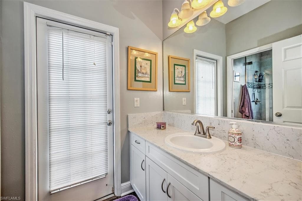 2117 14th Pl, Cape Coral, FL 33991-23