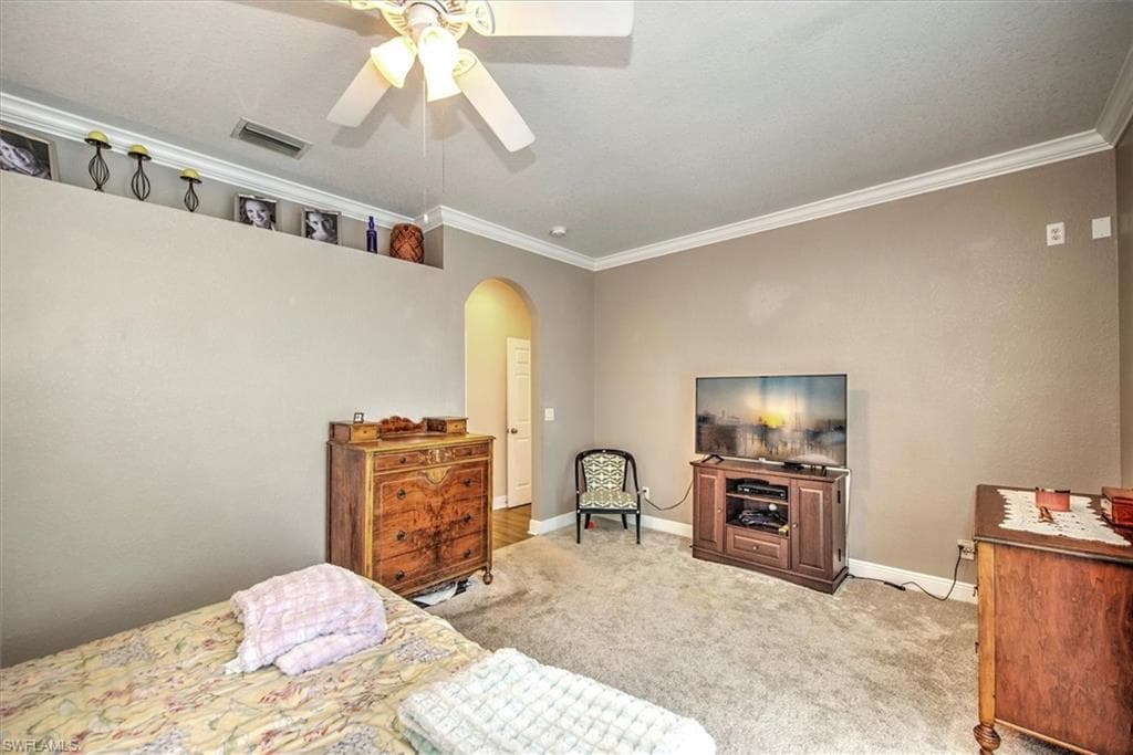 2117 14th Pl, Cape Coral, FL 33991-27