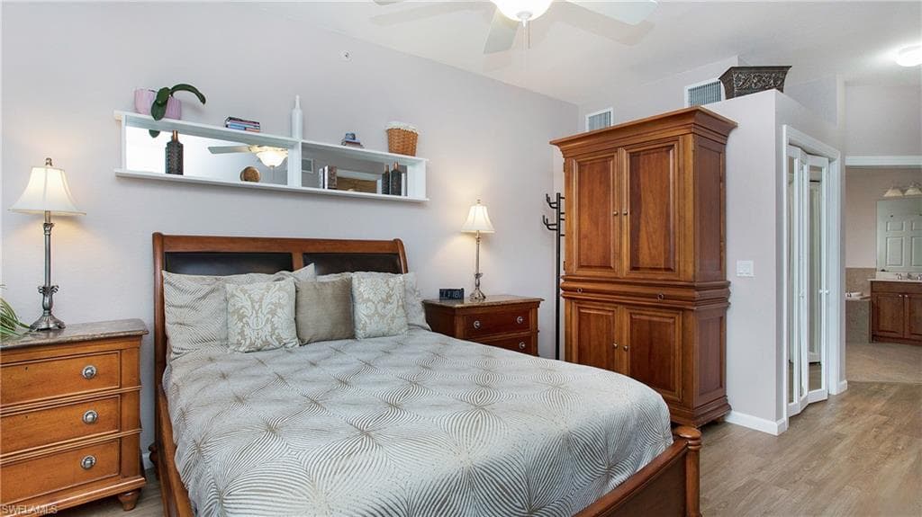 8723 Coastline Ct 101, Naples, FL 34120-14