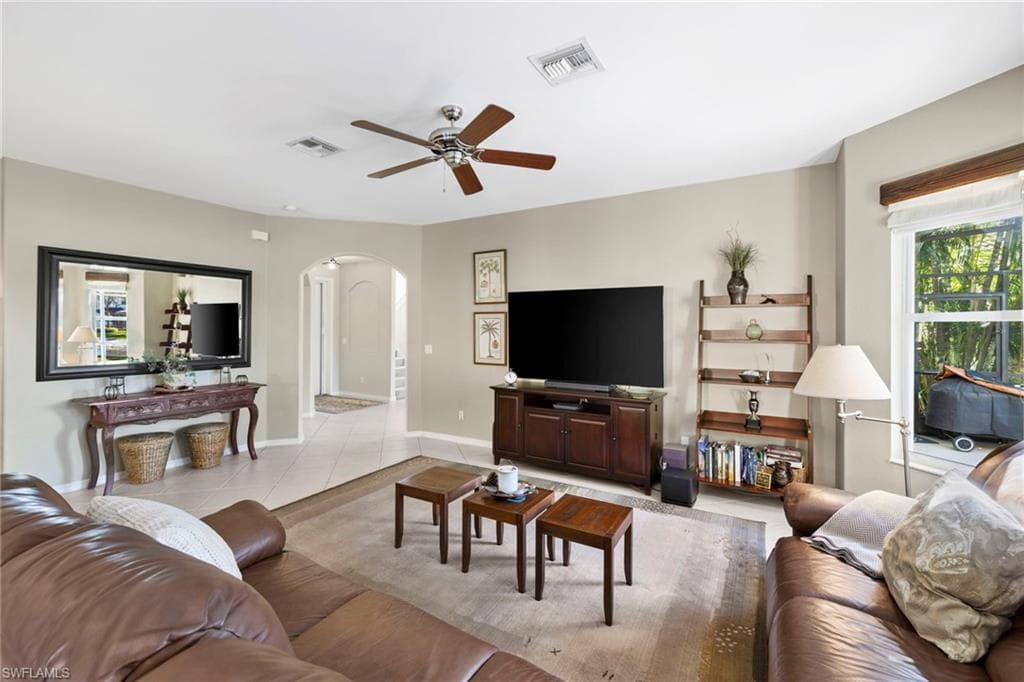 20010 Eagle Glen Way, Estero, FL 33928-10