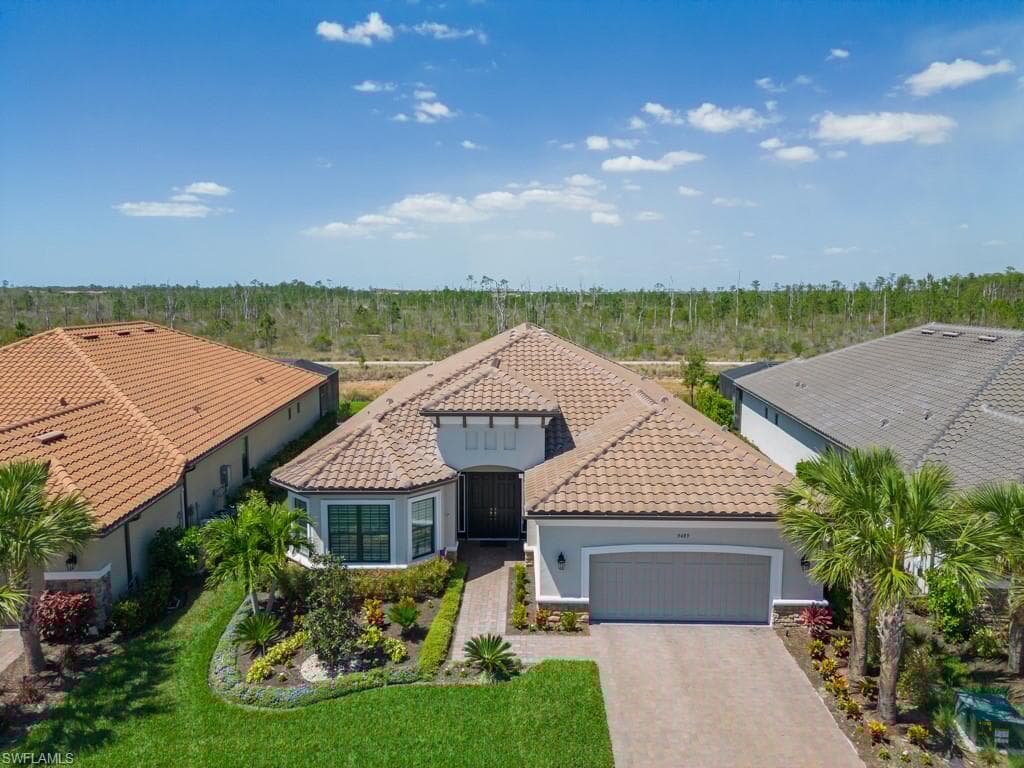 9489 Montelanico Loop, Naples, FL 34119-1