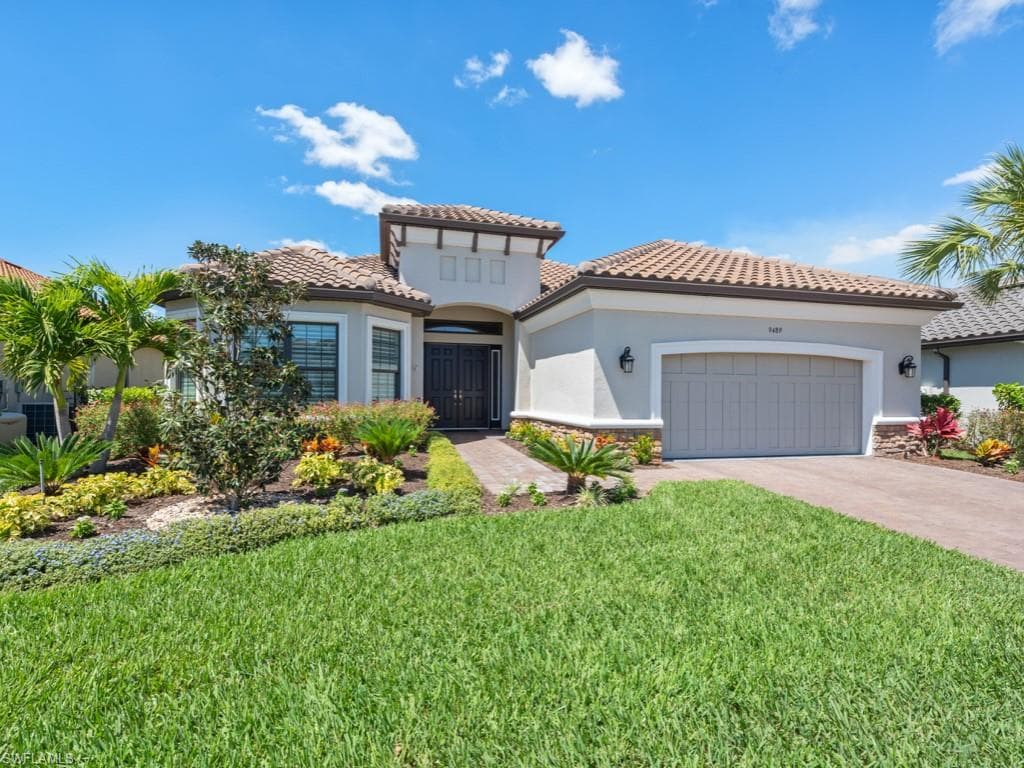 9489 Montelanico Loop, Naples, FL 34119-4
