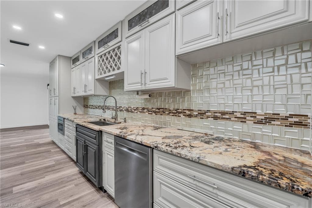 55 Aqua Ln, North Fort Myers, FL 33903-10